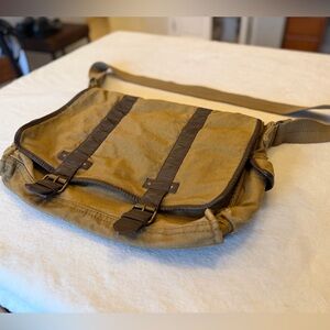 Aeropostale Tan and Brown Messenger Bag